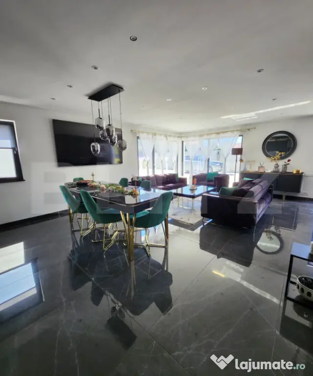 Duplex de vanzare, 103 mp, teren 285 mp, zona Gilau - Gilau (Cluj)