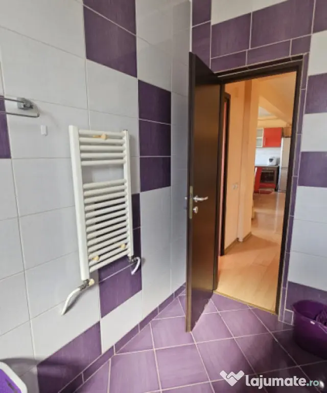Vand apartament 2 camere 58 mp+balcoane 15mp zona Stejarului - Floresti (Cluj)