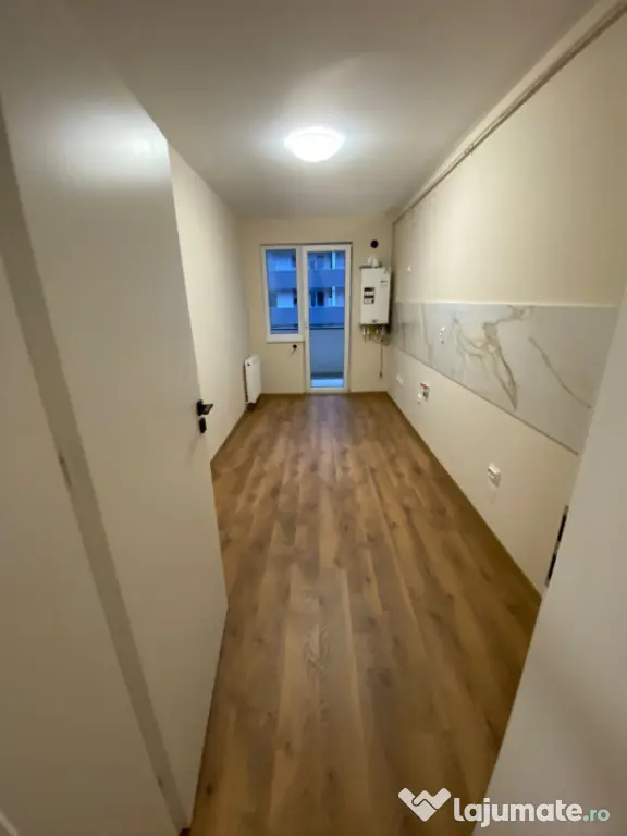 Apartament de 3 camere, semidecomandat, zona Porii, Floresti - Floresti (Cluj)