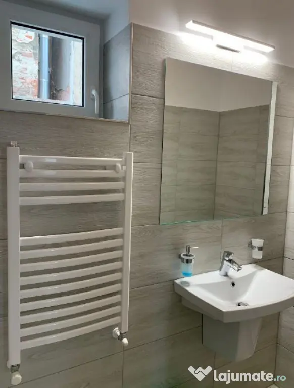 3 camere | Calea Victoriei | 4 balcoane | centrala - Bucuresti (Bucuresti-Ilfov)