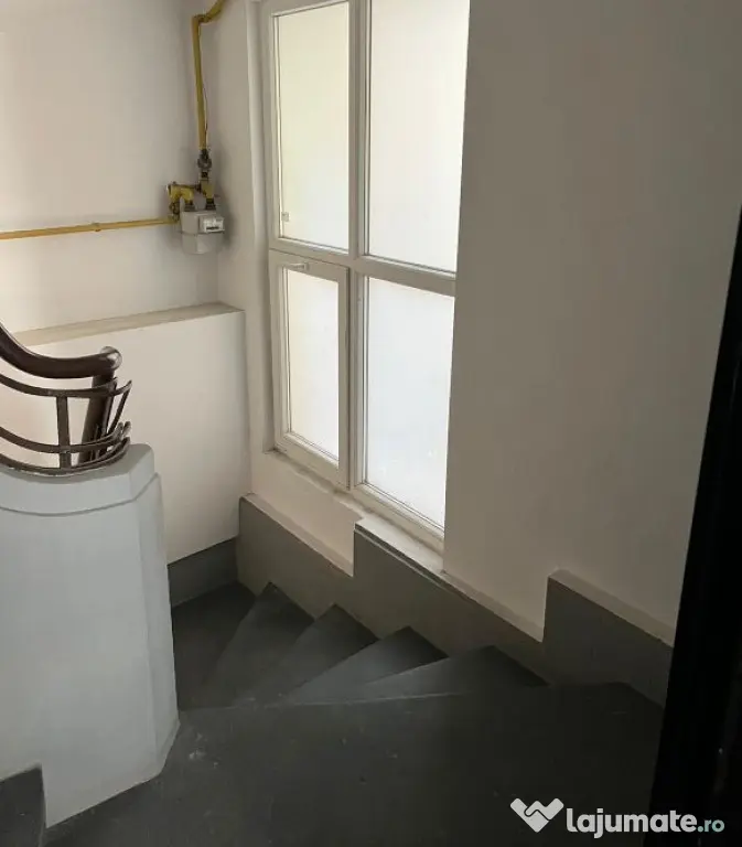 3 camere | Calea Victoriei | 4 balcoane | centrala - Bucuresti (Bucuresti-Ilfov)