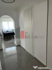 Apartament deosebit cu 3 camere – Bulevardul Unirii (Zo... 