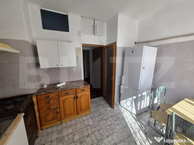 Un apartament care nu are nevoie să pară mai mare în foto - Galati (Galati)