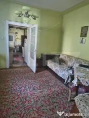 Casă spațioasă cu teren de 626 mp – ideală pentru reno