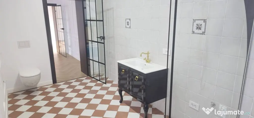 Casa moderna renovata de inchiriat - Strada Traian, Galati - Galati (Galati)