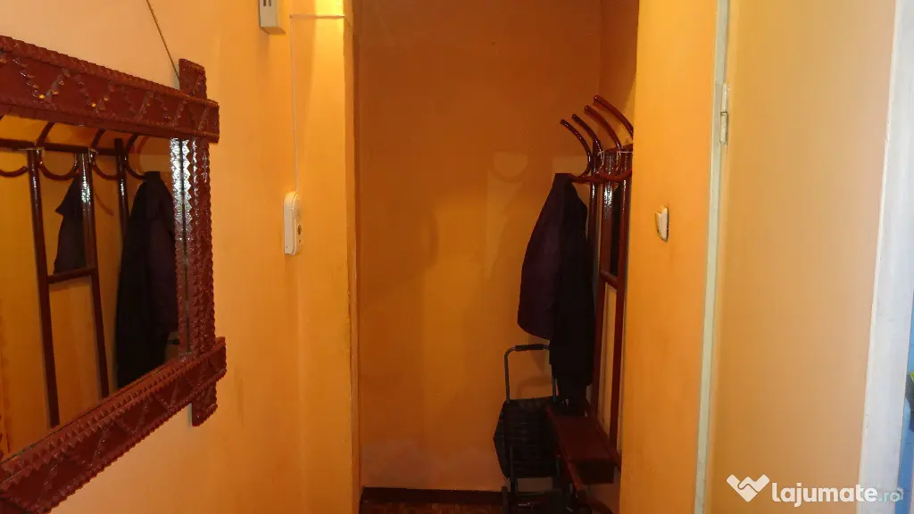 Inchiriez apartament cu 2 camere in Deva, zona Dacia (Salcamilor), eta - Deva (Hunedoara)