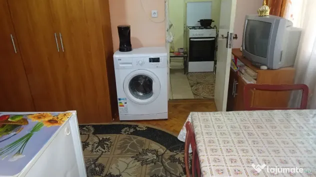 Inchiriez apartament cu 2 camere in Deva, zona Dacia (Salcamilor), eta - Deva (Hunedoara)