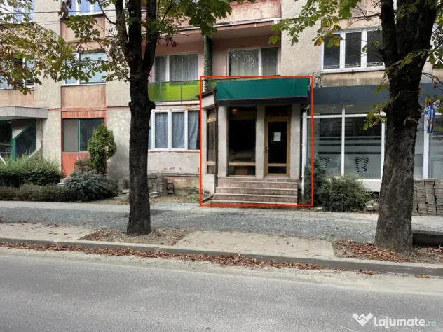 Spațiu comercial cu vitrină - Acces stradal - G. Coșbuc - Baia Mare (Maramures)