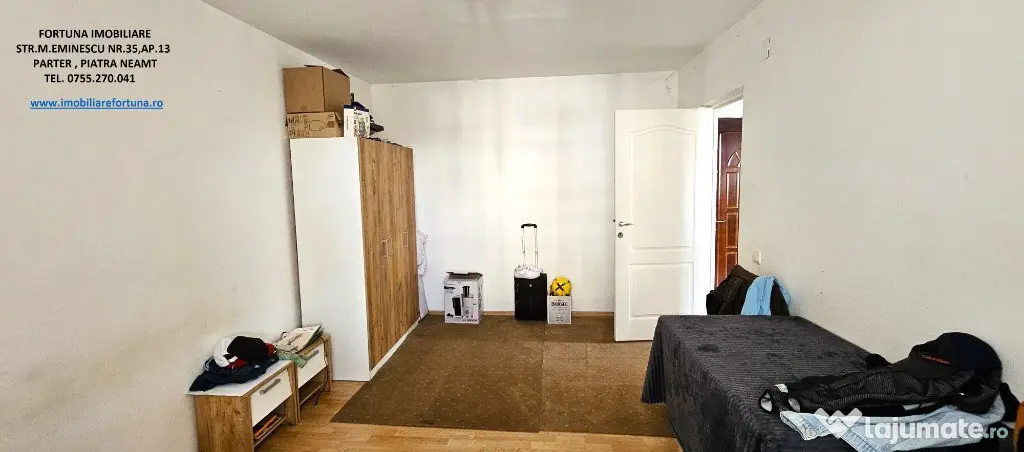 Apartam4ent 3 camere - zona Centrala, etaj 3, lift, boxa - Piatra-Neamt (Neamt)