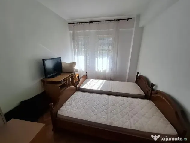 Inchiriez apart 3 camere Zona Boul Rosu ID:RH-45619-property - Arad (Arad)