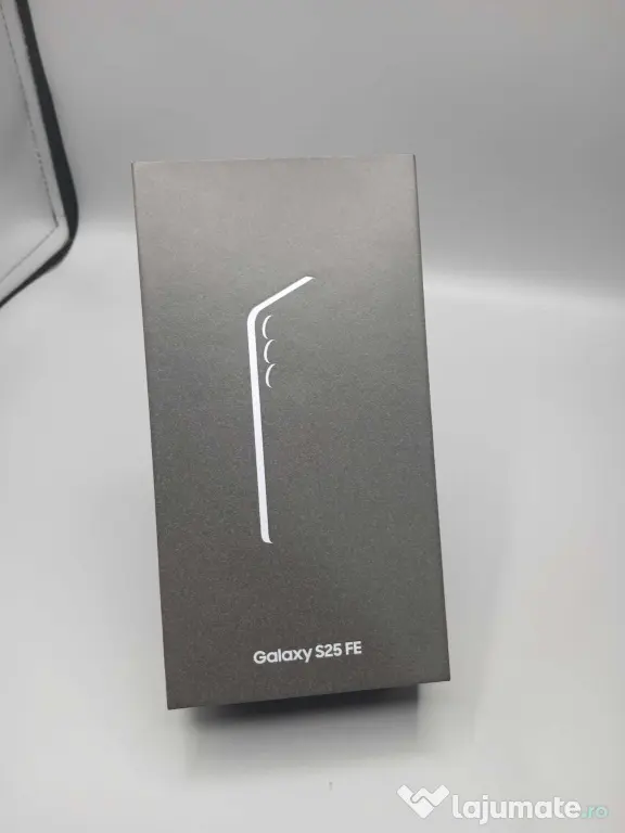 Samsung Galaxy S25 FE 5G SM-S731B/DS Negru Capacitate de Stocare: 128GB Ram: 8GB ID_2143