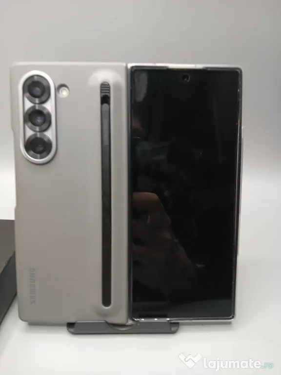 Samsung Galaxy Z Fold 6 Memorie: 256GB Ram: 12GB ID_1566