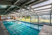 DOMENIU de 5,9 ha I Lac, Casă și Aerodrom – multiple ...