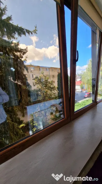 Inchiriez apartament 2 camere, 60 mp utili, complet mobilat și utilat Central