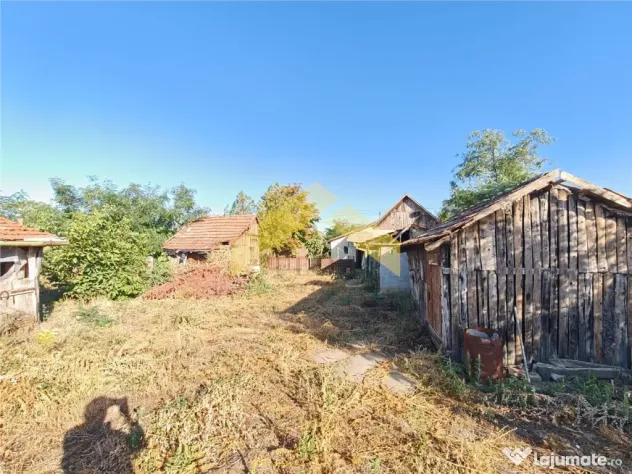 Casa de in Kisdombegyhaz, Ungaria - Variasu Mic (Arad)