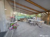 Casă de vânzare ,2 camere,suprafață 100mp,zona Cărăș? 