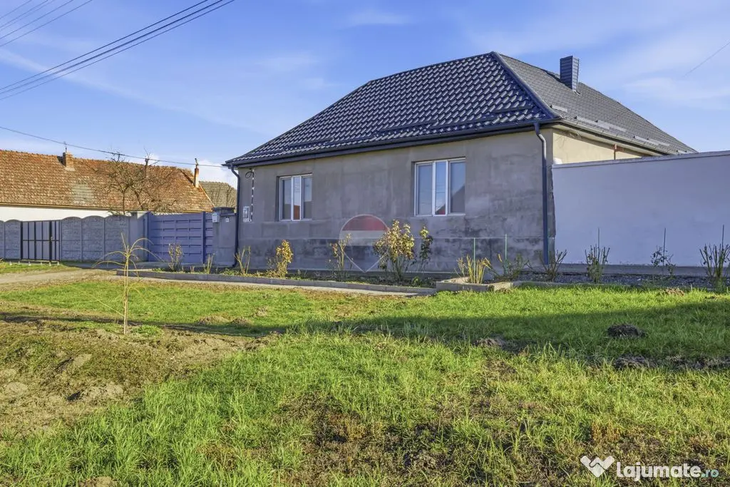 Casă renovată cu teren generos în Satu Mare,Secusigiu - Satu Mare (Arad)