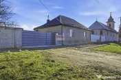 Casă renovată cu teren generos în Satu Mare,Secusigiu