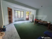 Casă spațioasă - potențial rezidențial și comercial, 3 