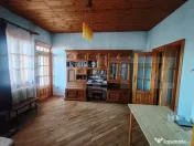 Casă spațioasă - potențial rezidențial și comercial, 3 