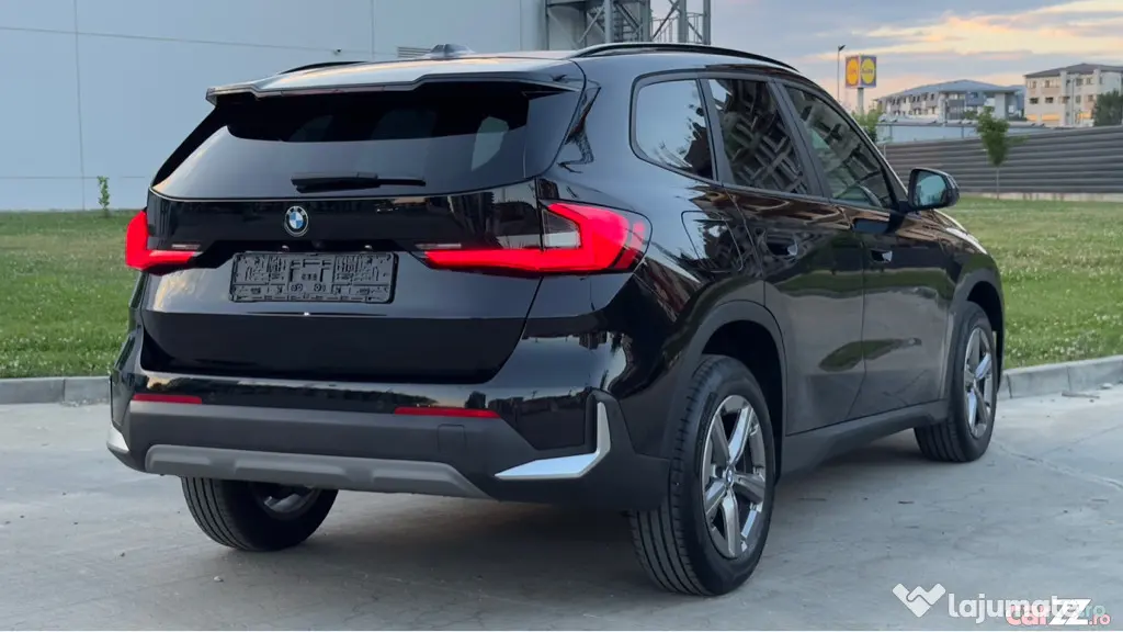 Bmw X1 ultimul model 2023 X-Line/Automta/ACC/Full PIELE//Keyless Entry/Led - Bucuresti (Bucuresti-Ilfov)