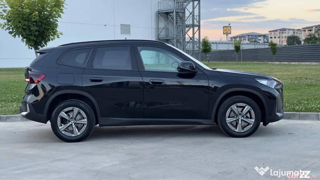 Bmw X1 ultimul model 2023 X-Line/Automta/ACC/Full PIELE//Keyless Entry/Led - Bucuresti (Bucuresti-Ilfov)