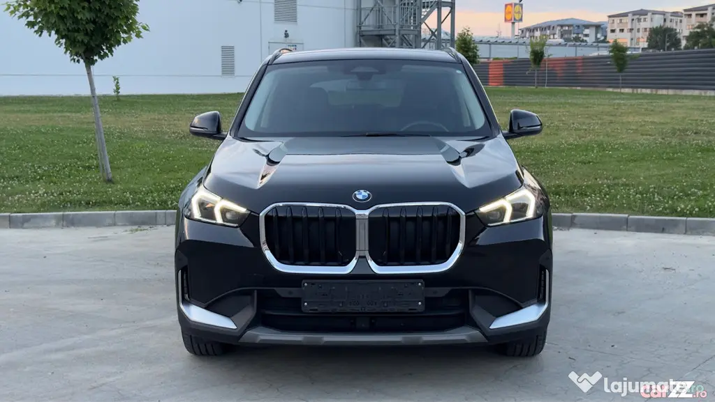 Bmw X1 ultimul model 2023 X-Line/Automta/ACC/Full PIELE//Keyless Entry/Led - Bucuresti (Bucuresti-Ilfov)