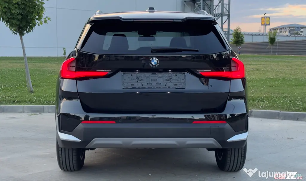 Bmw X1 ultimul model 2023 X-Line/Automta/ACC/Full PIELE//Keyless Entry/Led - Bucuresti (Bucuresti-Ilfov)