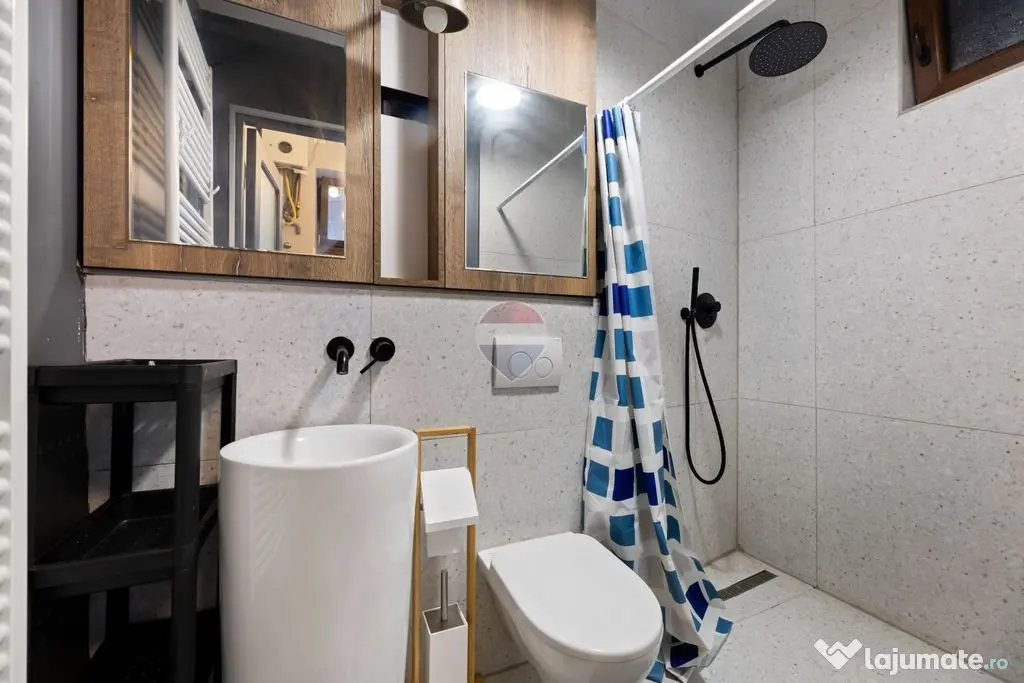 Apartament modern de închiriat cu 1 camera - Teatru - Arad (Arad)
