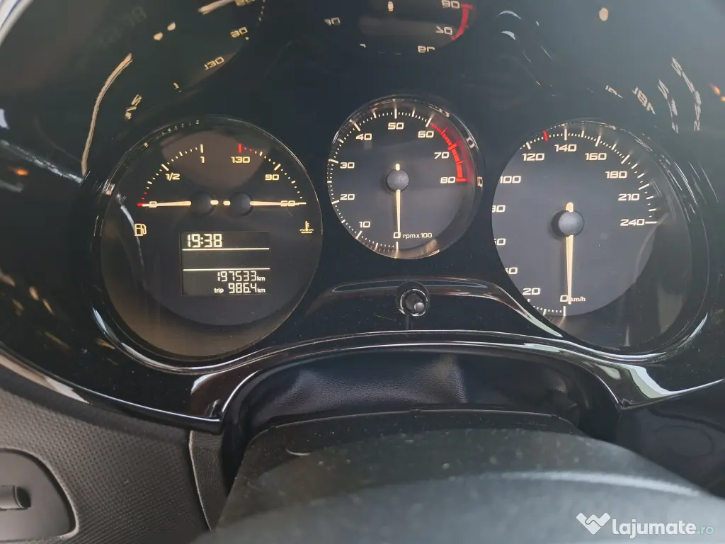 Seat leon style 1.4 tsi 125 cp | bi-xenon adaptiv | trapa | 197.533 km
