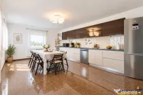 Vila apreciabila, 220 mp, teren 544 mp, confort si intimitat
