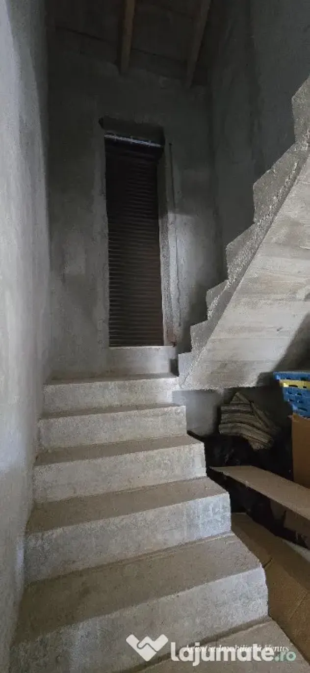 Casa de vanzare la Ipotesti! - Ipotesti (Botosani)