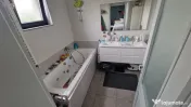 Casă zona Sânpetru 