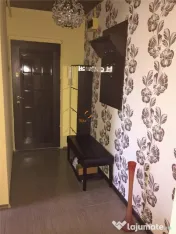 Apartament 2 camere transformate in 3 zona Bucovina