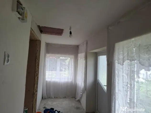 Vând casă în comuna Tansa județul Iași
