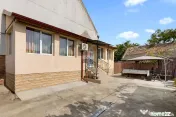 Casă cu 2 camere de vânzare - Nădlac