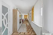 Casă cu 2 camere de vânzare - Nădlac