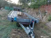 Platformă autoturisme! 
