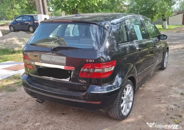 Mercedes-Benz B200 - Arad (Arad)