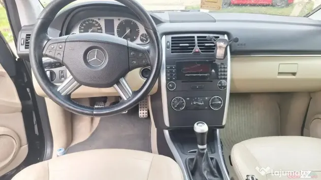 Mercedes-Benz B200 - Arad (Arad)
