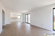 Vila Sanpetru, intabulata, constructie noua, zona Lempes