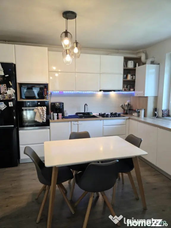 Apartament 3 camere, 60 mp | zona Vivo, BMW - Floresti (Cluj)