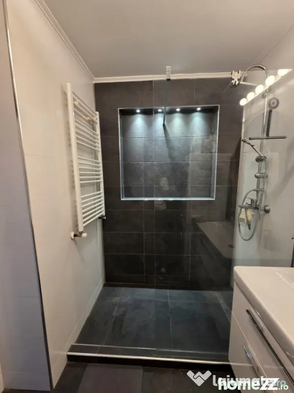 Apartament 3 camere, 60 mp | zona Vivo, BMW - Floresti (Cluj)