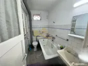De vanzare apartament 2 camere decomandate Bacau 