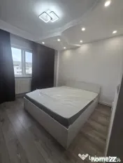 Apartament proaspăt renovat și mobilat – primul chiriaș