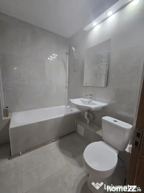 Apartament proaspăt renovat și mobilat – primul chiriaș - Baia Mare (Maramures)