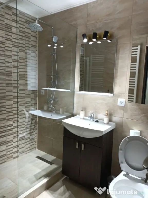 Închiriez garsonieră confort 1 | Zona Traian
