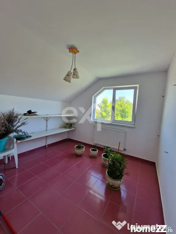 Casă de vânzare 225 mp ,Mărginenii de Sus , DB - Marginenii De Sus (Dambovita)