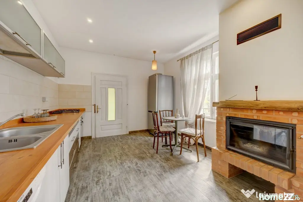 Provita de Sus, Prahova, Casa renovata, Comision 0 % - Provita De Sus (Prahova)