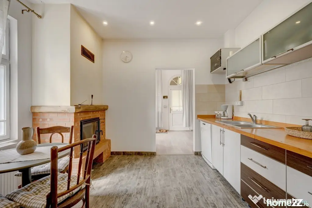 Provita de Sus, Prahova, Casa renovata, Comision 0 % - Provita De Sus (Prahova)